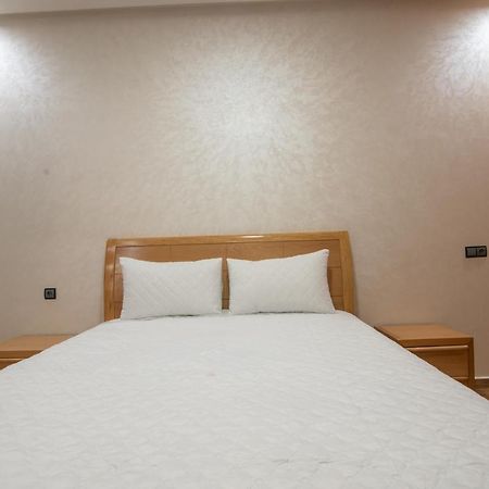 Adam'S Apartments,Self Checkin 6 Mins To Beach Downtown Fiber Optic Wifi Free Parking Same Rules As Hotels Agadir Eksteriør bilde